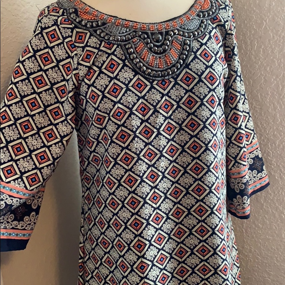 Dress - Picture 3 of 4
